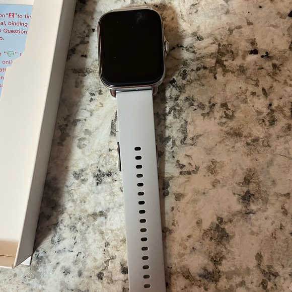 Smart Watch - Picture 2 of 3